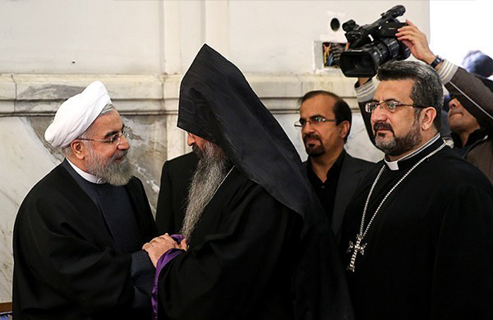 (تصاویر) مقامات و سران نظام در ختم والده روحانی (تصاویر) مقامات و سران نظام در ختم والده روحانی