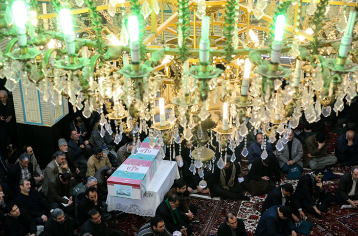 (تصاویر) تشییع سه شهید گمنام در تهران