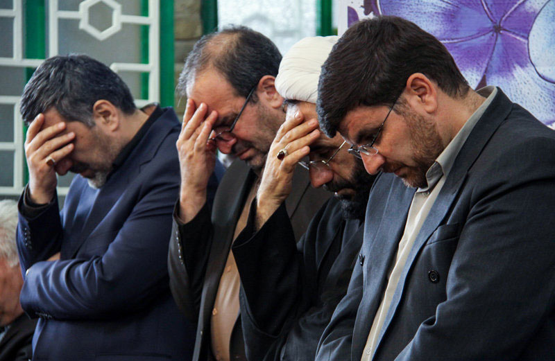 مراسم هفتمین روز درگذشت مادر روحانی در سرخه مراسم هفتمین روز درگذشت مادر روحانی در سرخه