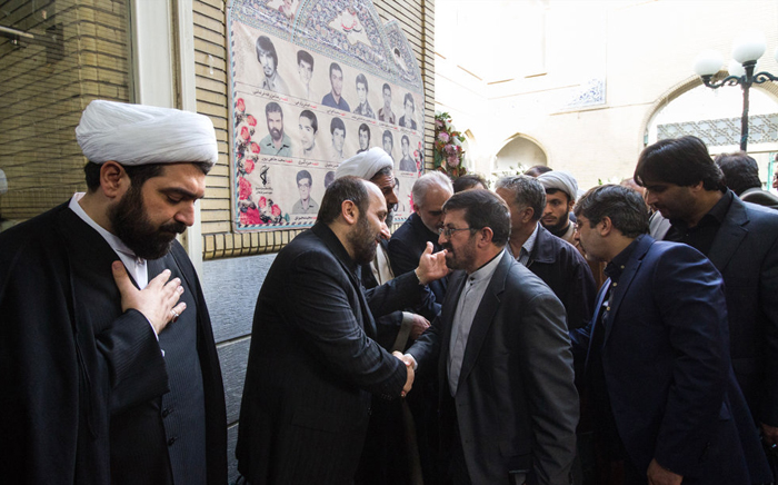 (تصاویر) مجلس ترحیم پدر شهاب مرادی (تصاویر) مجلس ترحیم پدر شهاب مرادی