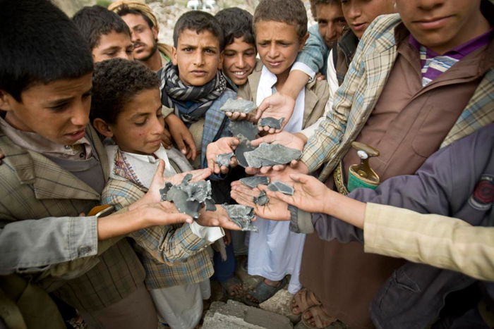 (تصاویر) حمله مرگبار جنگندههای سعودی به یک روستا (تصاویر) حمله مرگبار جنگندههای سعودی به یک روستا