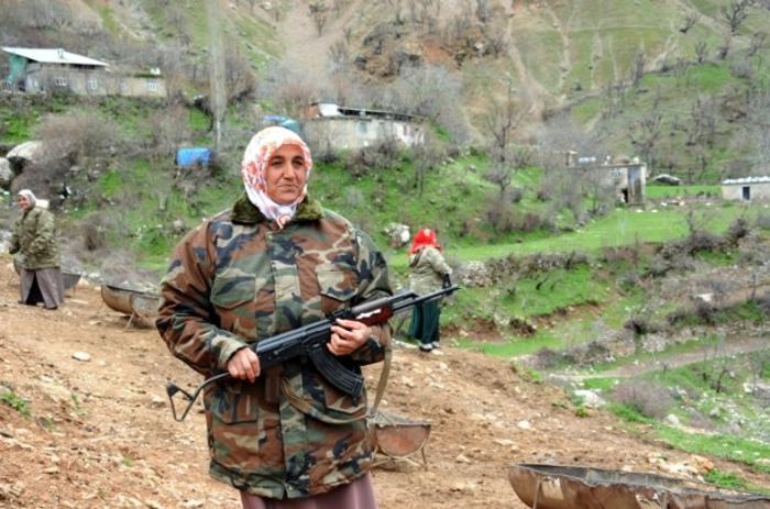 (تصاویر) زنان محافظ روستا در ترکیه (تصاویر) زنان محافظ روستا در ترکیه