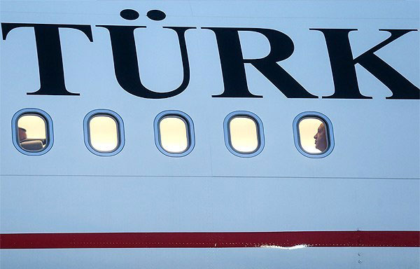 سفر اردوغان به تهران پایان یافت سفر اردوغان به تهران پایان یافت