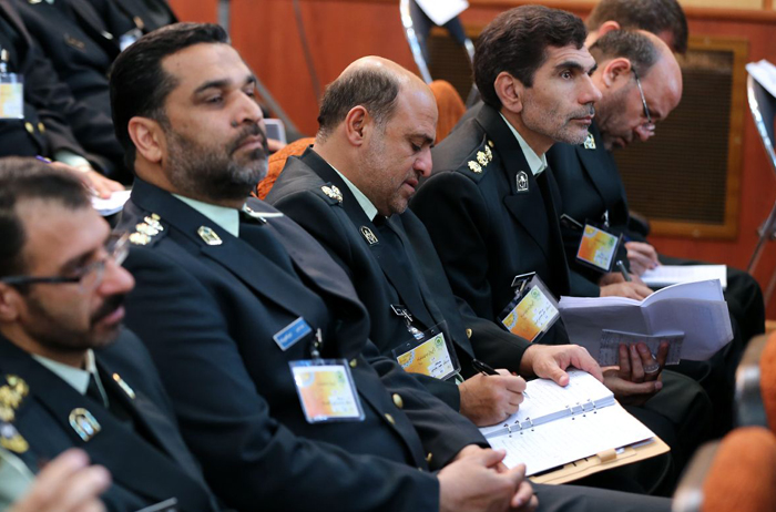 (تصاویر) روحانی در همایش فرماندهان ناجا (تصاویر) روحانی در همایش فرماندهان ناجا