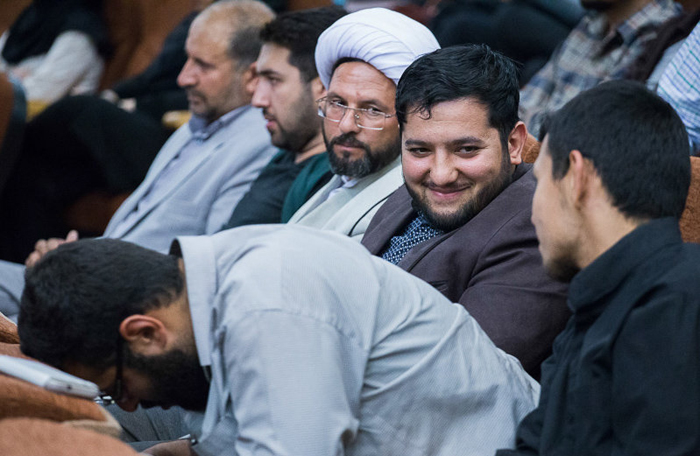 (تصاویر) سخنرانی علی مطهری در مشهد (تصاویر) سخنرانی علی مطهری در مشهد