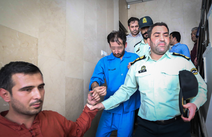 (تصاویر) بازسازی سرقت از صرافی فردوسی (تصاویر) بازسازی سرقت از صرافی فردوسی