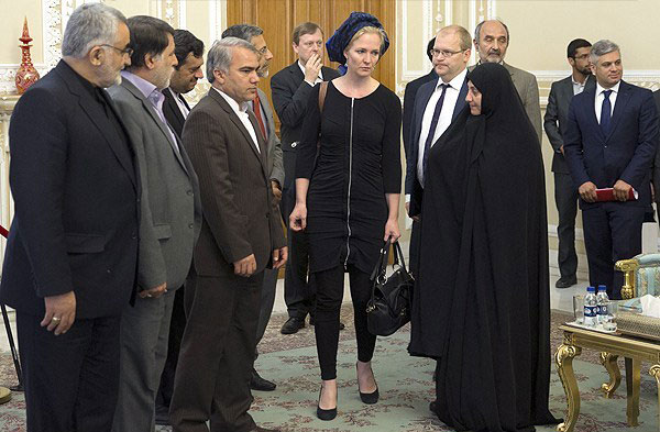 کوچک زاده مطهری را به چالش دعوت کرد کوچک زاده مطهری را به چالش دعوت کرد