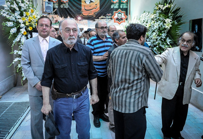 (تصاویر) مجلس ترحیم سپانلو (تصاویر) مجلس ترحیم سپانلو