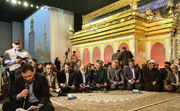 (تصاویر) رونمایی از ضریح نمادین سیدالشهدا (تصاویر) رونمایی از ضریح نمادین سیدالشهدا