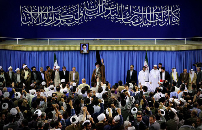 (تصاویر) دیدار قاریان قرآن با رهبرانقلاب (تصاویر) دیدار قاریان قرآن با رهبرانقلاب