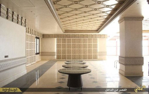 (تصاویر) کاخ مادر امیر قطر در کنترل داعش (تصاویر) کاخ مادر امیر قطر در کنترل داعش