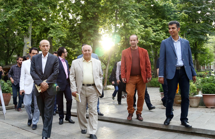 (تصاویر) رونمایی از کتاب تازه فردوسیپور (تصاویر) رونمایی از کتاب تازه فردوسیپور