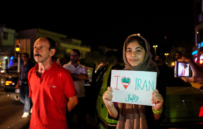 (تصاویر) کارناوال شادی پس از دومین برد از امریکا (تصاویر) کارناوال شادی پس از دومین برد از امریکا