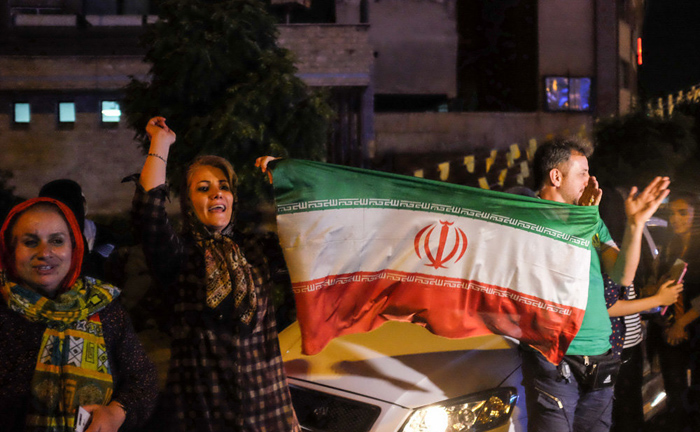 (تصاویر) کارناوال شادی پس از دومین برد از امریکا (تصاویر) کارناوال شادی پس از دومین برد از امریکا