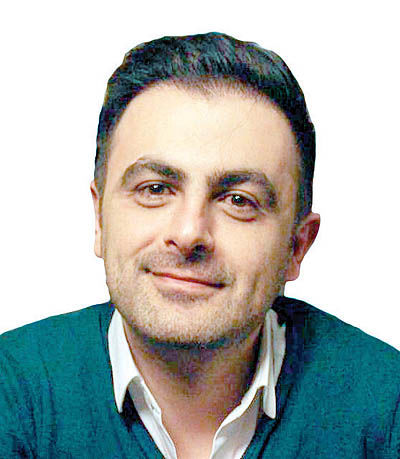 هادی خسروشاهین
