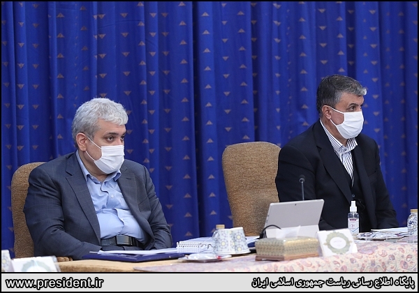 روحانی و دولتمردانش کجا مشغول هستند؟