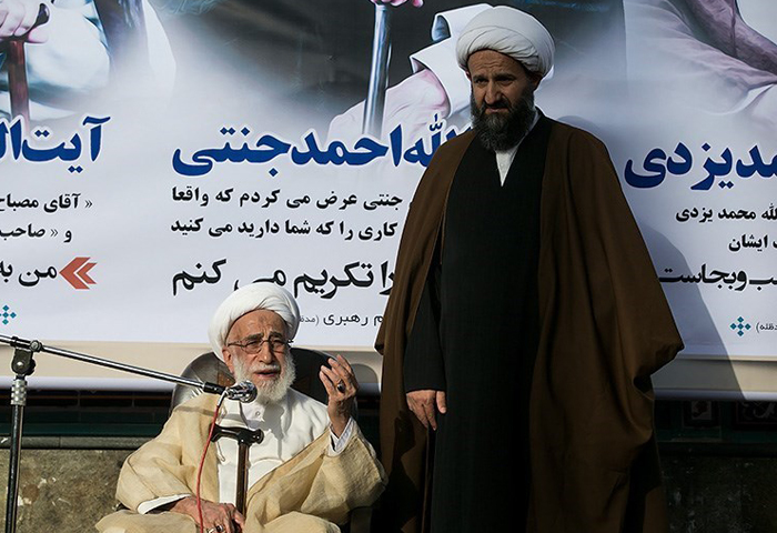 (تصاویر) سفر انتخاباتی آیت الله جنتی (تصاویر) سفر انتخاباتی آیت الله جنتی