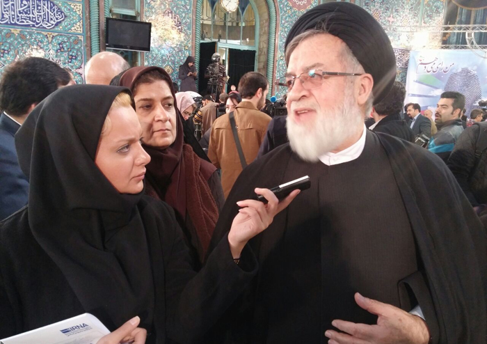 (تصاویر) مقامات و شخصیت ها پای صندوق رای (تصاویر) مقامات و شخصیت ها پای صندوق رای