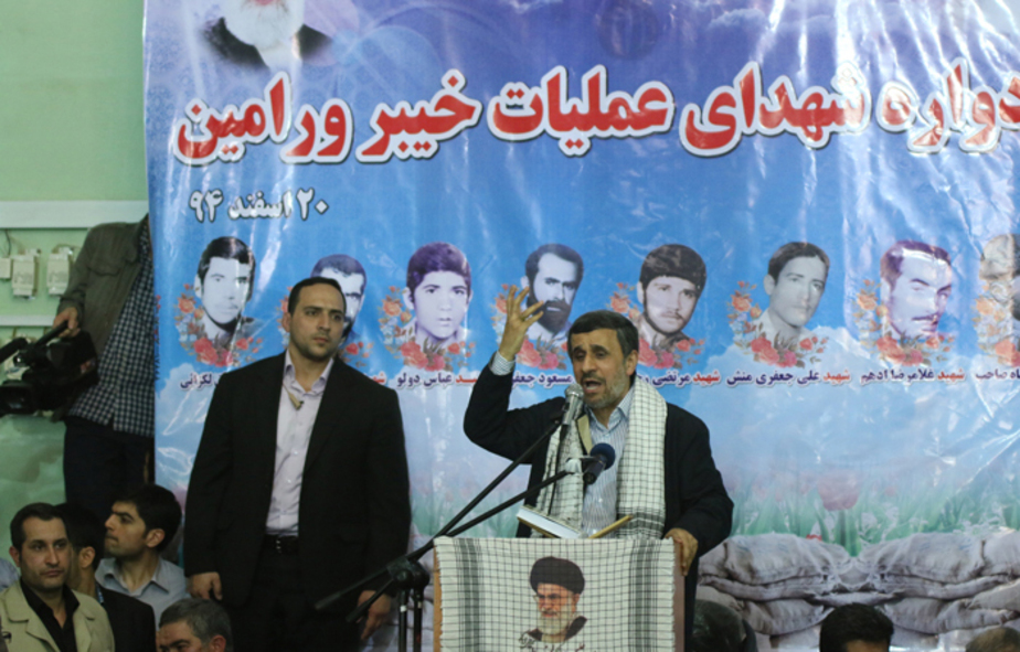 احمدی نژاد در فکر بازگشت به قدرت است؟ احمدی نژاد در فکر بازگشت به قدرت است؟