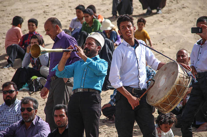 (تصاویر) مسابقات کشوری شترسواری (تصاویر) مسابقات کشوری شترسواری