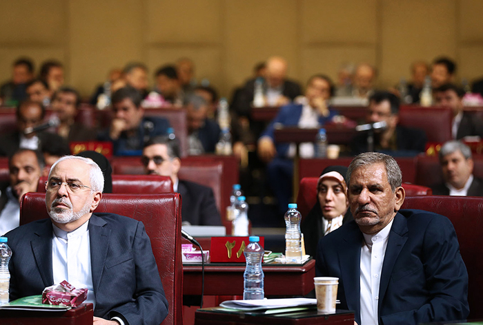 (تصاویر) اولین گردهمایی منتخبان مجلس دهم (تصاویر) اولین گردهمایی منتخبان مجلس دهم