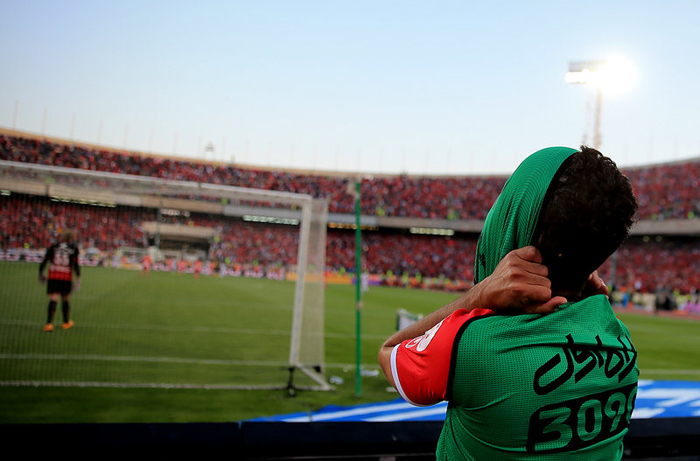 (تصاویر) اشک و آه پرسپولیسیها در آزادی (تصاویر) اشک و آه پرسپولیسیها در آزادی