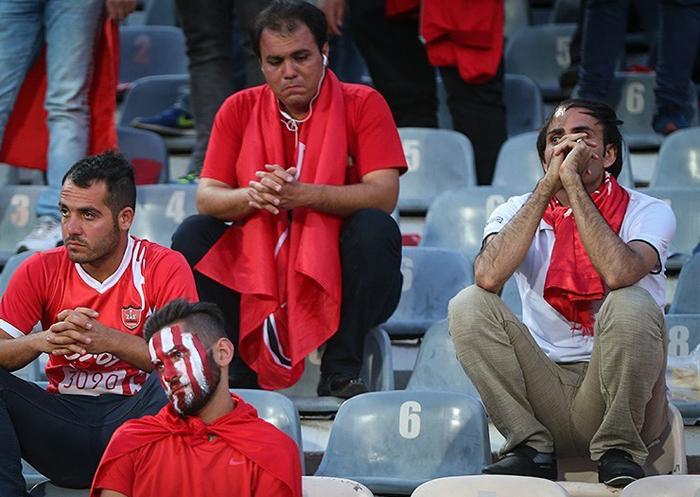 (تصاویر) اشک و آه پرسپولیسیها در آزادی (تصاویر) اشک و آه پرسپولیسیها در آزادی
