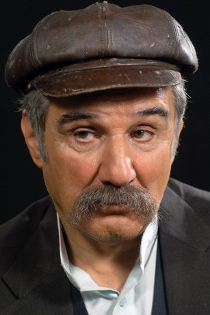 (تصویر) مهدی هاشمی «خان بزرگ» یک ده خیالی