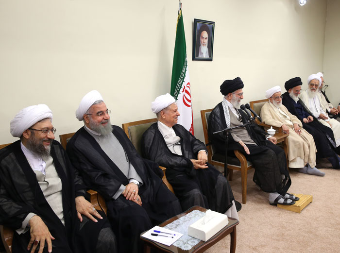 (تصاویر) دیدار اعضای مجلس خبرگان با رهبر انقلاب (تصاویر) دیدار اعضای مجلس خبرگان با رهبر انقلاب