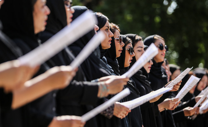 (تصاویر) تشییع پیکر مصطفی کمال پورتراب (تصاویر) تشییع پیکر مصطفی کمال پورتراب