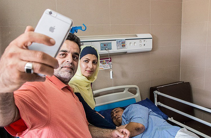 (تصاویر) عیادت امیرپوردستان از سربازان مجروح (تصاویر) عیادت امیرپوردستان از سربازان مجروح