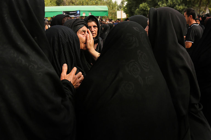 (تصاویر) تشییع سربازان جان باخته (تصاویر) تشییع سربازان جان باخته