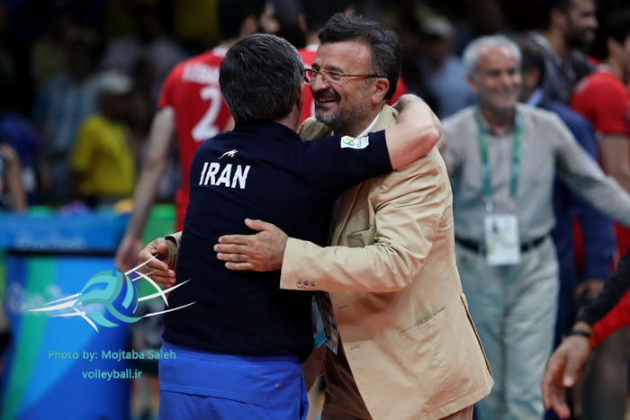 (تصاویر) حواشی پیروزی والیبال ایران بر مصر (تصاویر) حواشی پیروزی والیبال ایران بر مصر