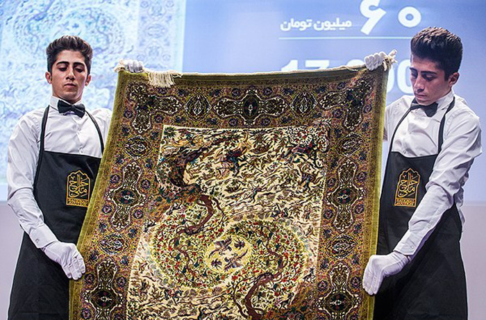 (تصاویر) نخستین حراج تخصصی فرش دستباف (تصاویر) نخستین حراج تخصصی فرش دستباف