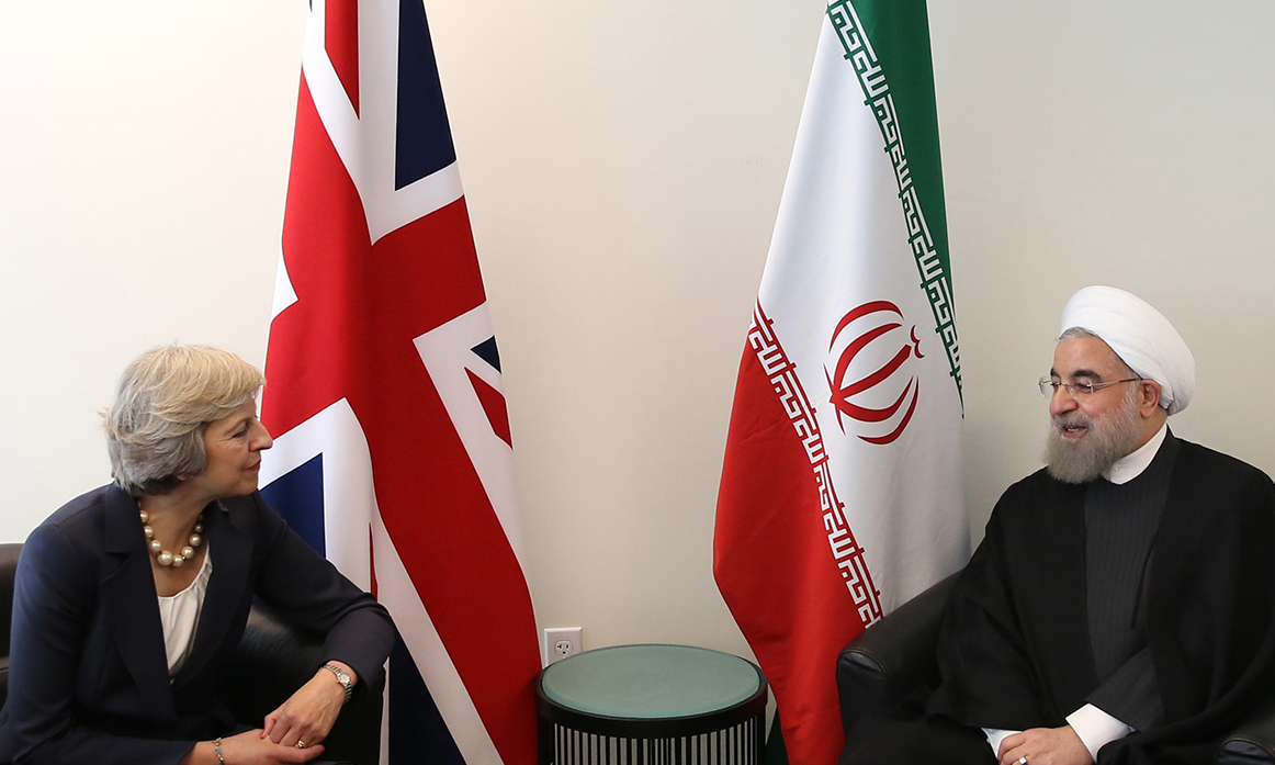 (تصاویر) دکتر روحانی در دیدار نخست وزیر انگلیس (تصاویر) دکتر روحانی در دیدار نخست وزیر انگلیس