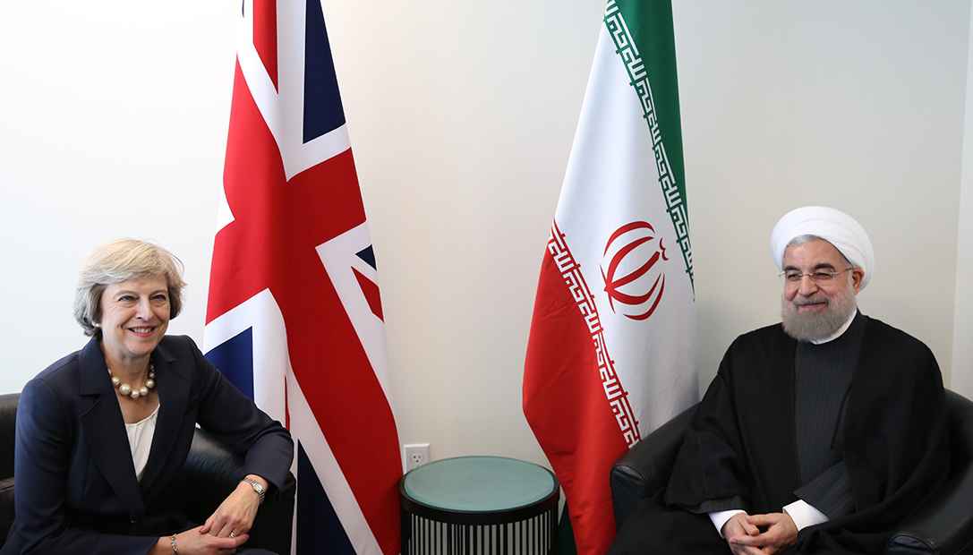 (تصاویر) دکتر روحانی در دیدار نخست وزیر انگلیس (تصاویر) دکتر روحانی در دیدار نخست وزیر انگلیس