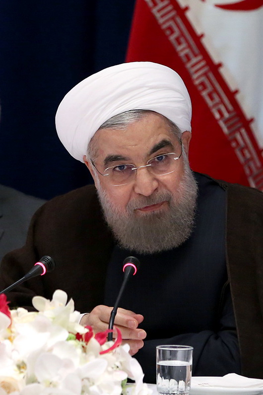 (تصاویر) دیدار رییس جمهور با علمای مذهبی (تصاویر) دیدار رییس جمهور با علمای مذهبی