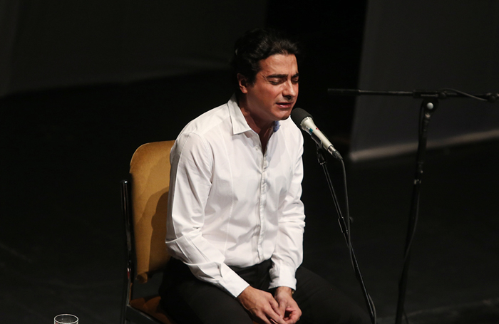 (تصاویر) رونمایی از آلبوم محمدرضا شجریان (تصاویر) رونمایی از آلبوم محمدرضا شجریان