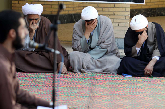 (تصاویر) تجمع طلاب علیه کنسرتهای موسیقی (تصاویر) تجمع طلاب علیه کنسرتهای موسیقی