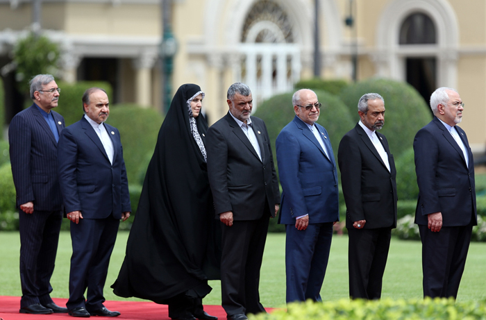 (تصاویر) استقبال از روحانی در تایلند
