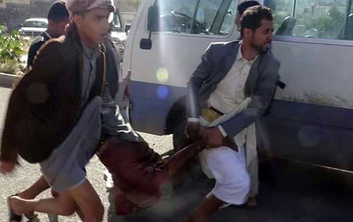 (تصاویر) حمله عربستان به مراسم عزا در یمن (تصاویر) حمله عربستان به مراسم عزا در یمن