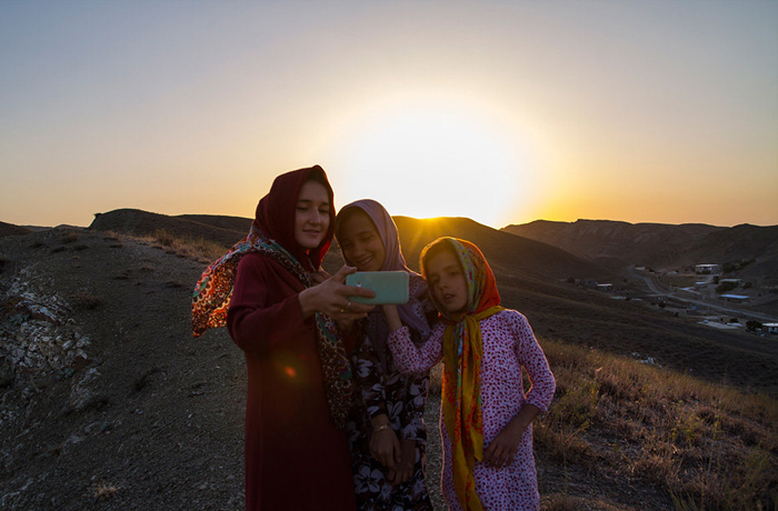 (تصاویر) زنان پنجه طلا