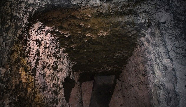 (تصاویر) تونلهای زیرزمینی داعش در اطراف موصل (تصاویر) تونلهای زیرزمینی داعش در اطراف موصل