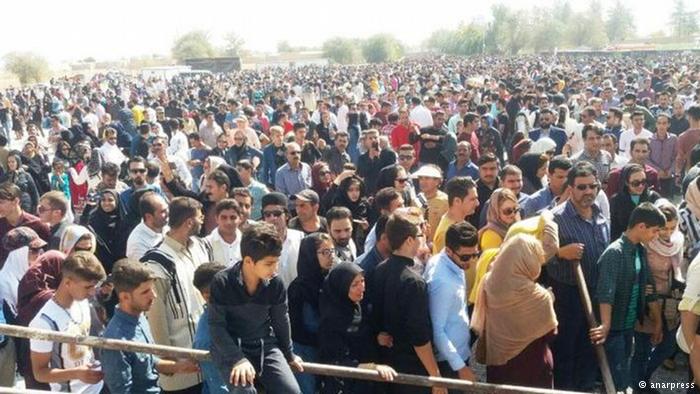 دستگیری برخی از تجمعکنندگان در مراسم «روز کوروش» دستگیری برخی از تجمعکنندگان در مراسم «روز کوروش»