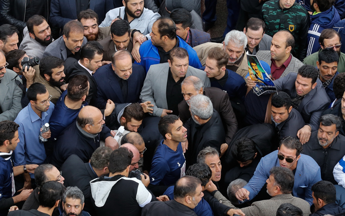 (تصاویر) مراسم تشییع منصور پورحیدری (تصاویر) مراسم تشییع منصور پورحیدری