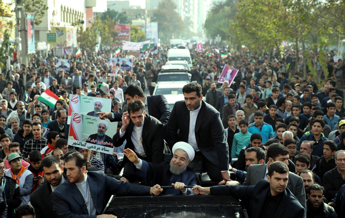 (تصاویر) استقبال از روحانی در کرج (تصاویر) استقبال از روحانی در کرج