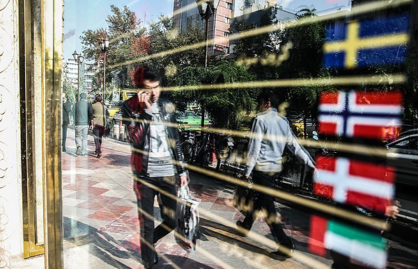 (تصاویر) بازار ارز تهران در روز پیروزی ترامپ