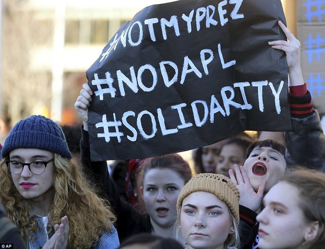 موج نژادپرستی در آمریکا پس از پیروزی ترامپ