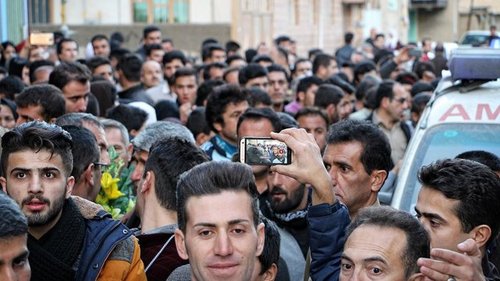 (تصاویر) استقبال باشکوه از سرباز فداکار