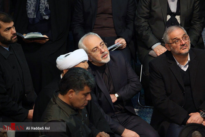 (تصاویر) روحانی برای وداع با هاشمی به جماران رفت (تصاویر) روحانی برای وداع با هاشمی به جماران رفت
